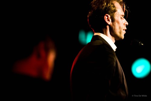 seizbeeld-hommage-a-brel-2-klc-tine-de-wilde-02062023135714.jpg