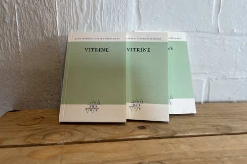 vitrine-boekjes-09052025145447.jpg